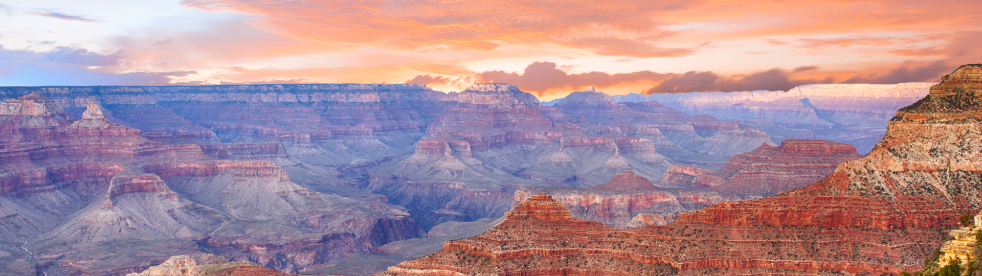 The Grand Hotel at the Grand Canyon. A luxury hotel by Xanterra.